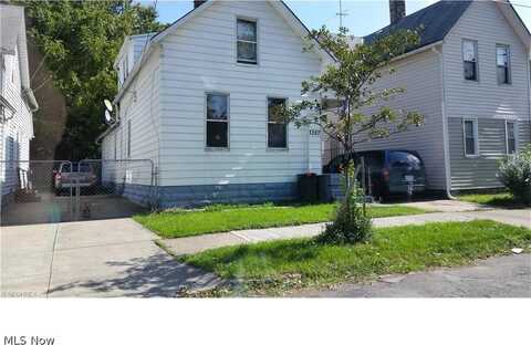 3357 W 32nd Street, Cleveland, OH 44109