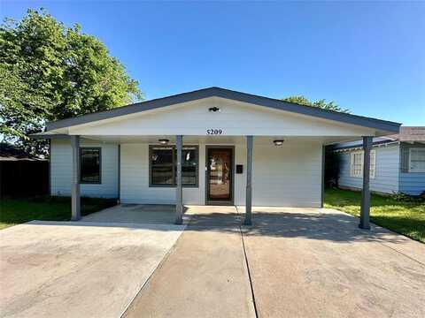5209 Lovell Avenue, Fort Worth, TX 76107