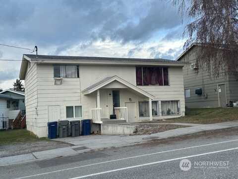 11Th, EAST WENATCHEE, WA 98802