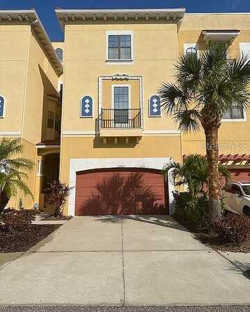 Mayra Shores, APOLLO BEACH, FL 33572