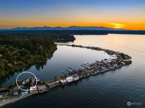 Point Monroe, BAINBRIDGE ISLAND, WA 98110