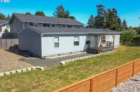 1611 22ND ST, Florence, OR 97439