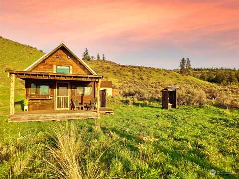 Corral, WATERVILLE, WA 98858