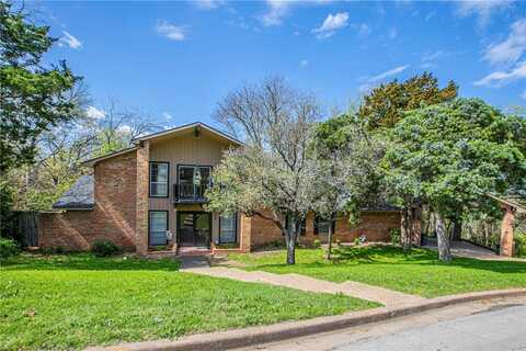 818 White Oak Drive, Woodway, TX 76712