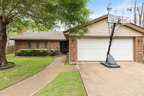 245 Monterrey Drive, Hewitt, TX 76643