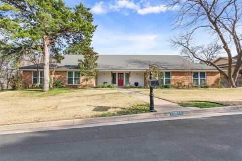 10014 Burgundy Lane, Woodway, TX 76712