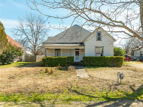 806 E Limestone Avenue, Mart, TX 76664