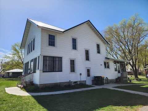 704 Jefferson, Harpers Ferry, IA 52146