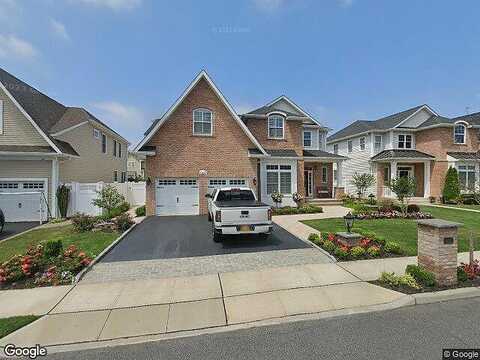 Horseshoe, NORTH BELLMORE, NY 11710