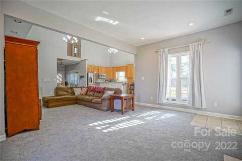 Southern Pines, SHELBY, NC 28152