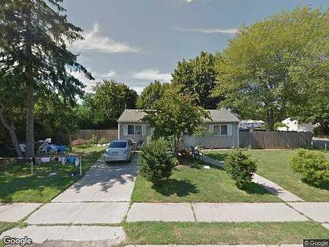 Willow, CENTRAL ISLIP, NY 11722