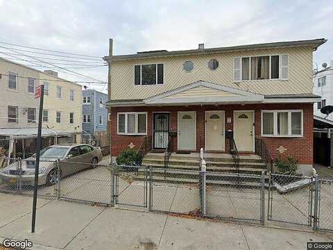 Wells, BROOKLYN, NY 11208