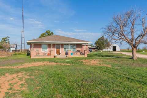 4825 Hwy 207, Claude, TX 79019