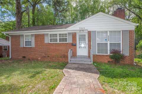 3325 Bonaire Drive, Charlotte, NC 28208