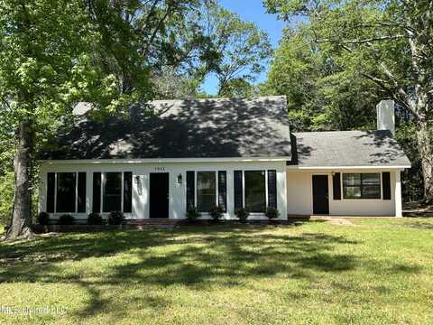 1042 E Broadwater, Byram, MS 39272