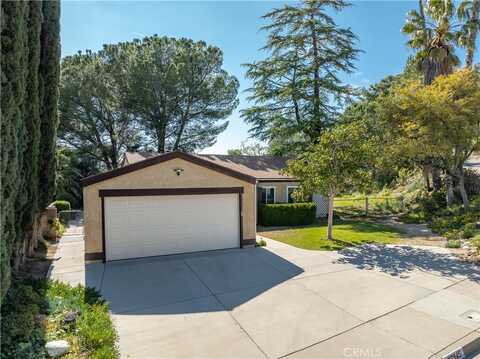 27945 Oakgale Avenue, Canyon Country, CA 91351