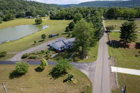 1192 Echo Beach Rd, Towanda, PA 18848