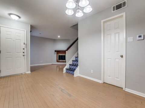 5200 Martel Avenue, Dallas, TX 75206