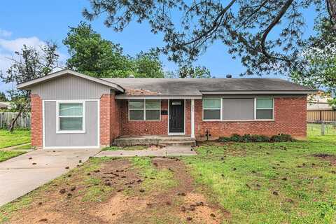 203 Skyway Drive, Euless, TX 76040