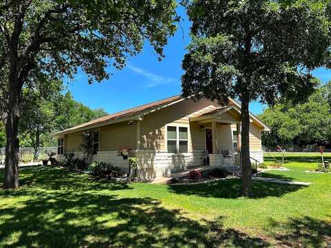 119 Park Place, La Grange, TX 78945