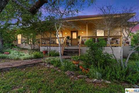 601 Arrowhead Pass, Wimberley, TX 78676