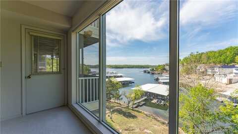 80 Regatta Bay Drive, Lake Ozark, MO 65049