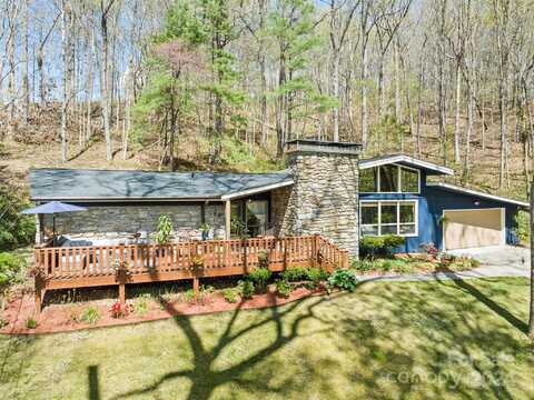 65 Hodges Drive, Waynesville, NC 28786