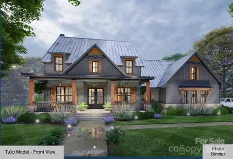 51 W Park Avenue, Hendersonville, NC 28792