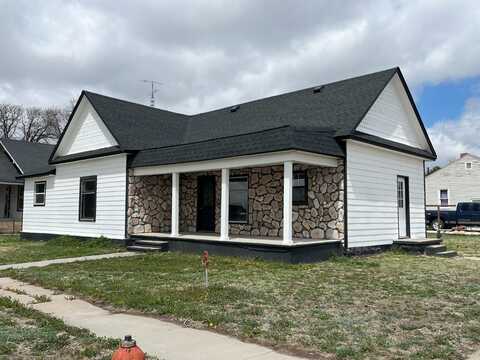 202 West 3rd Street, Oakley, KS 67748