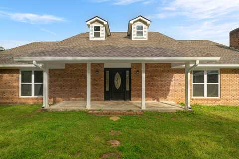 67 Saulters Rd., Prentiss, MS 39474