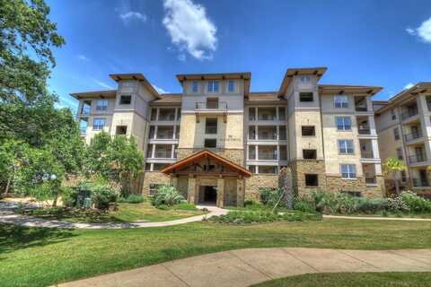 98 Island Drive #25, Horseshoe Bay, TX 78657