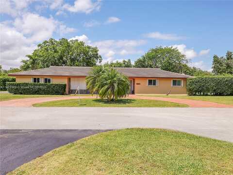 8817 SW 153rd Ter, Palmetto Bay, FL 33157