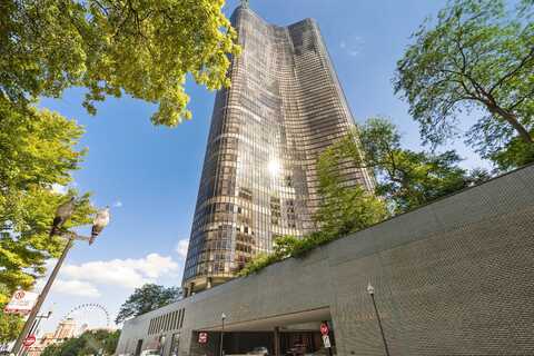 505 N Lake Shore Drive, Chicago, IL 60611