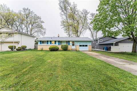 25070 Doe Drive, North Olmsted, OH 44070