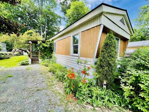 257 Riverbend Way, Woodstock, VT 05059