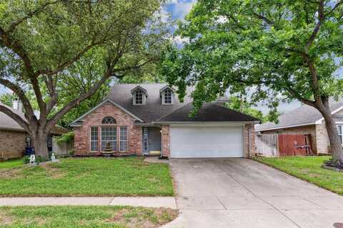 230 Brittany Drive, Euless, TX 76039
