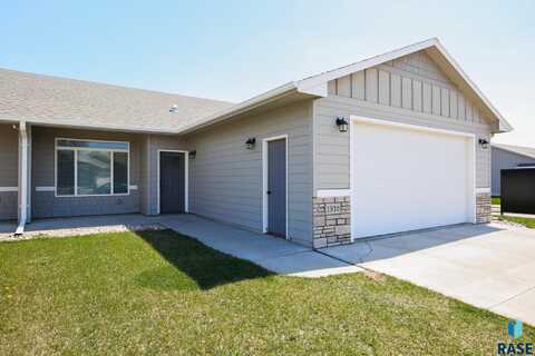 1510 S Foss Ave, Sioux Falls, SD 57110