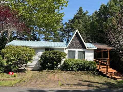 1600 RHODODENDRON DR, Florence, OR 97439