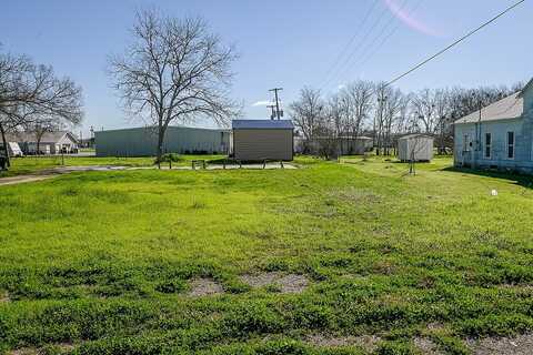 507 South Saint Andrews Street, Weimar, TX 78962