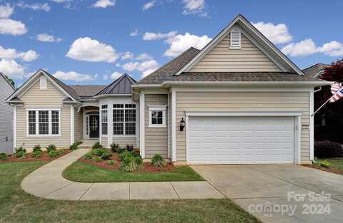9248 Whistling Straits Drive, Fort Mill, SC 29707