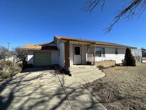 612 S Olive St, Shattuck, OK 73858