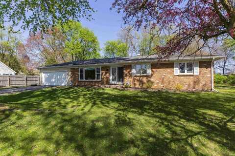 52750 Ironwood Road, South Bend, IN 46635