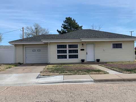 213 E 25th Street, Hays, KS 67601