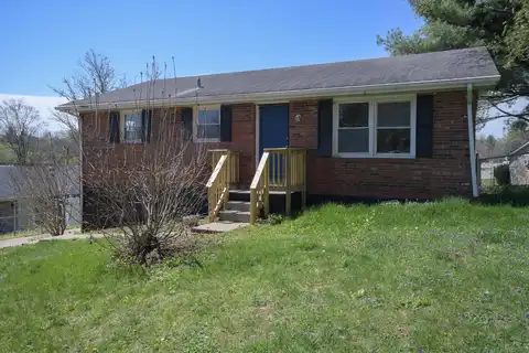 905 Mulberry Court, Mount Sterling, KY 40353