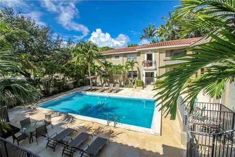 125 Edgewater Dr, Coral Gables, FL 33133