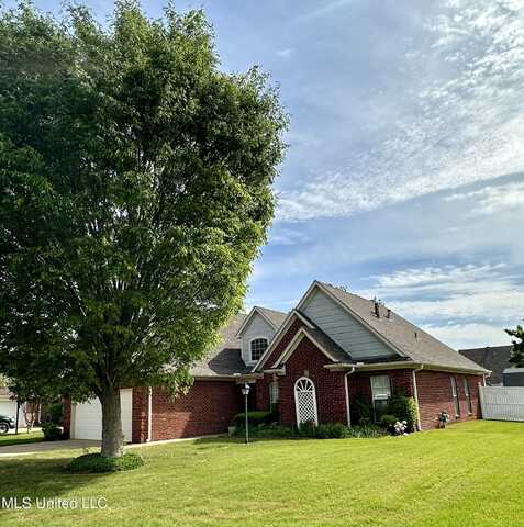 5788 Carter Drive, Southaven, MS 38672