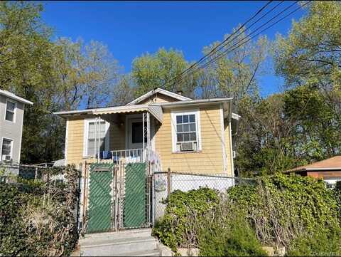 2543 Bouck Avenue, Bronx, NY 10469