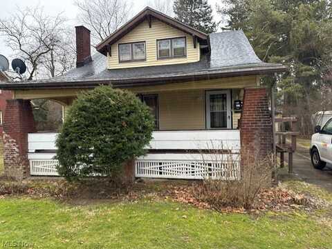 3114 Neosho Road, Youngstown, OH 44511