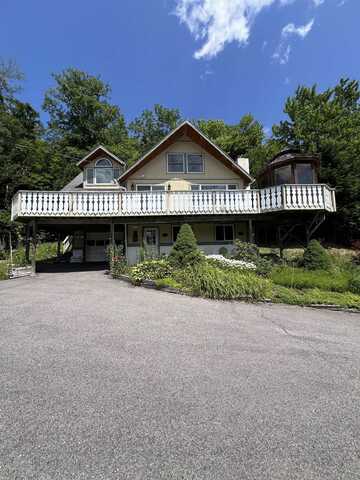 169 Mittenwald Strasse Road, Bartlett, NH 03812