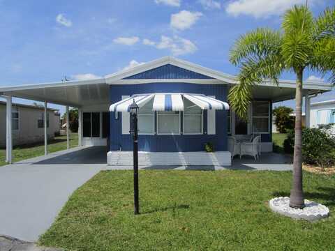 3197 Pluto Circle, North Fort Myers, FL 33903